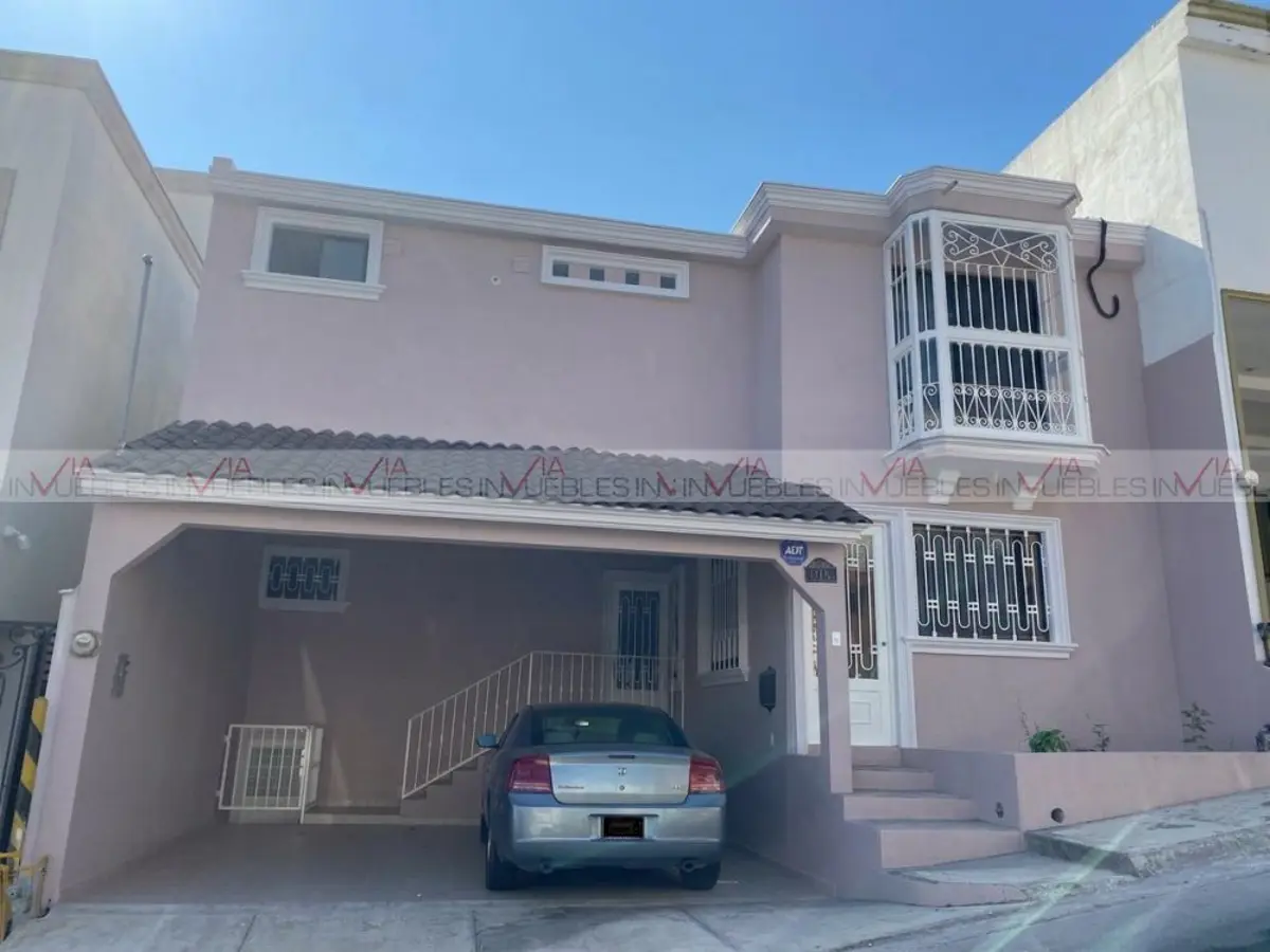 Casa en renta en Residencial Cumbres, Monterrey — foto 1 de 33