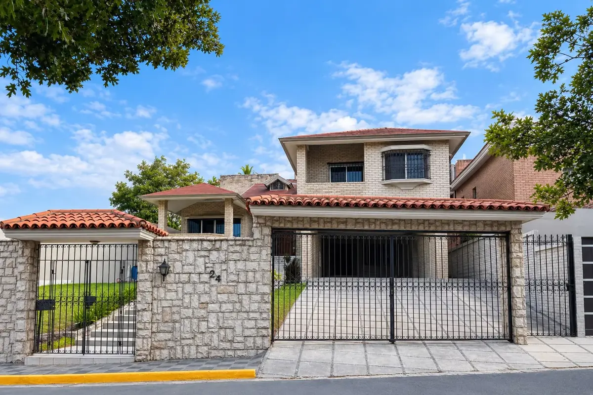 Casa en venta en Carrizalejo, San Pedro Garza García — foto 1 de 14