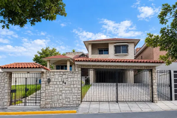 CASA EN VENTA EN VALLE, COL CARRIZALEJO, SAN PEDRO GARZA GARCIA