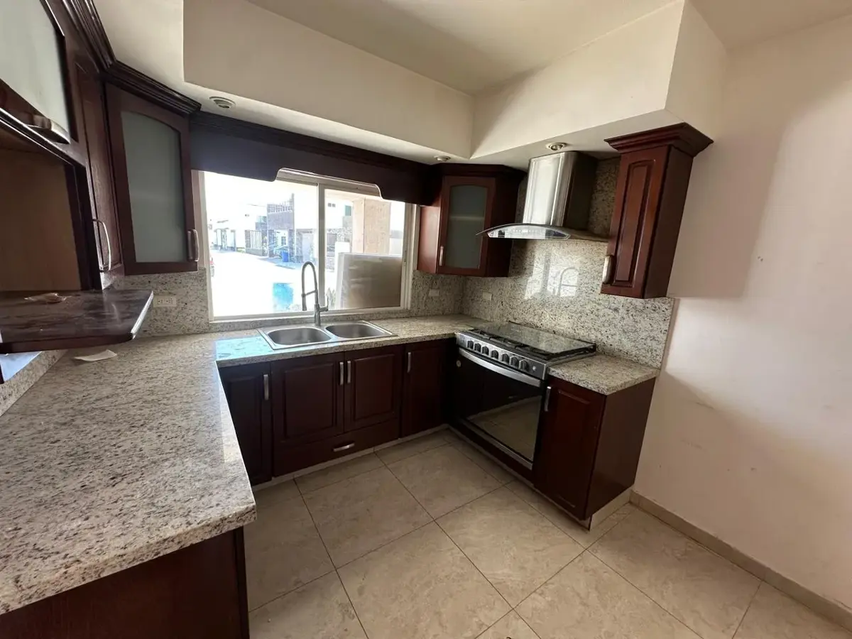 Vista 3 de Casa en Venta en Gómez Palacio, Durango