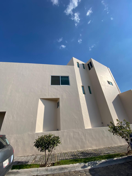Casa en renta en Lomas de Angelópolis, San Andrés Cholula — foto 3 de 32