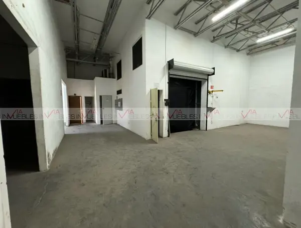 Bodega en renta en Burocratas Municipales, Monterrey — foto 3 de 8