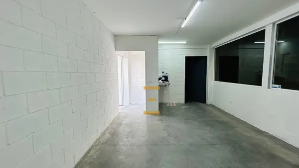 Bodega en renta en T.A.D. Pemex Refineria, Santa Catarina — foto 3 de 11