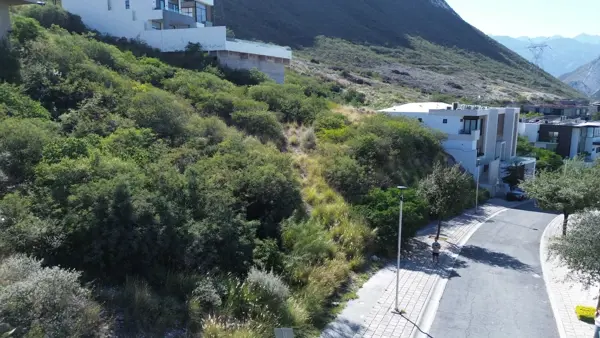 Terreno en venta en Vía Cordillera, Santa Catarina — foto 2 de 7