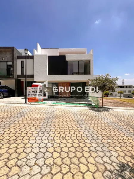 Casa en venta en Santa Clara Ocoyucan, Ocoyucan — foto 2 de 16