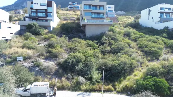 Terreno en venta en Vía Cordillera, Santa Catarina — foto 2 de 7