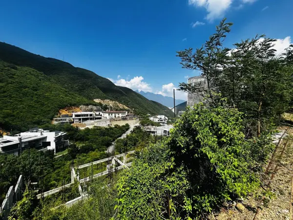 Terreno en venta en Renacimiento, Monterrey — foto 3 de 4