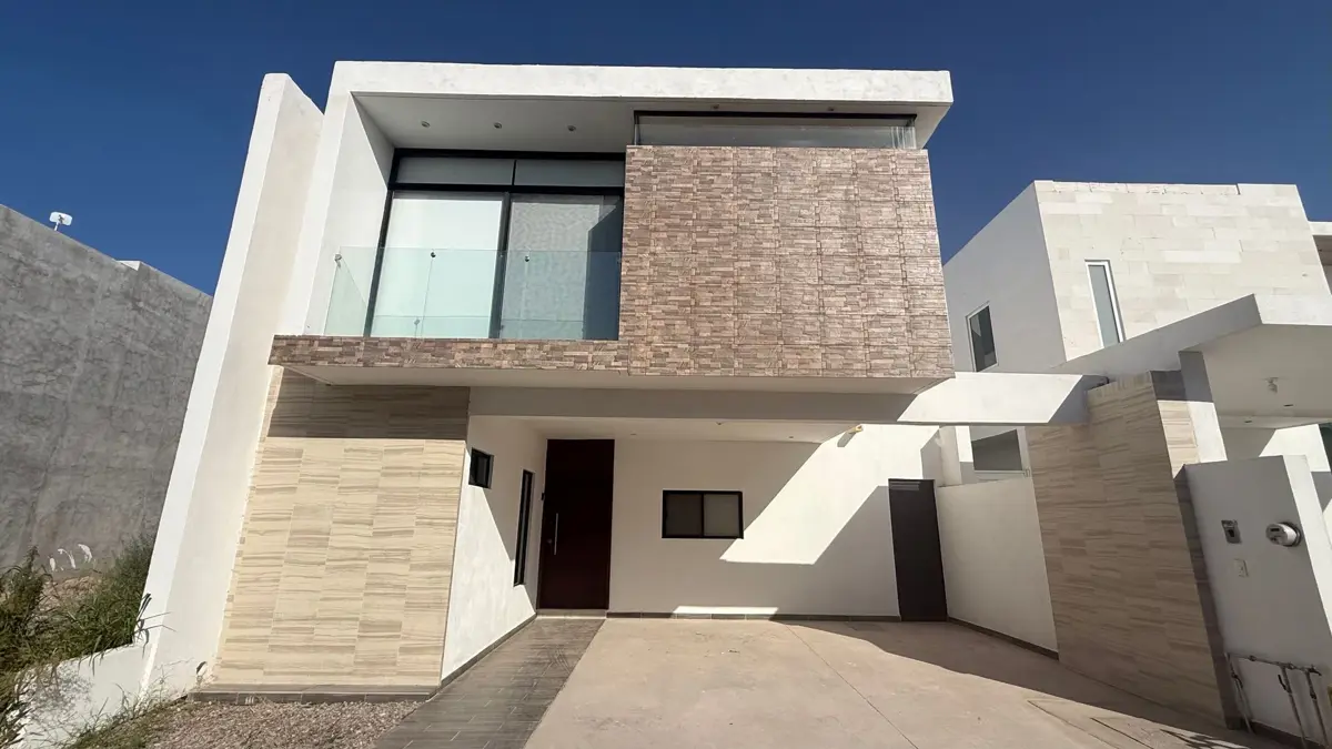 Casa en renta en Altozano la Nueva Laguna, Gómez Palacio — foto 1 de 25