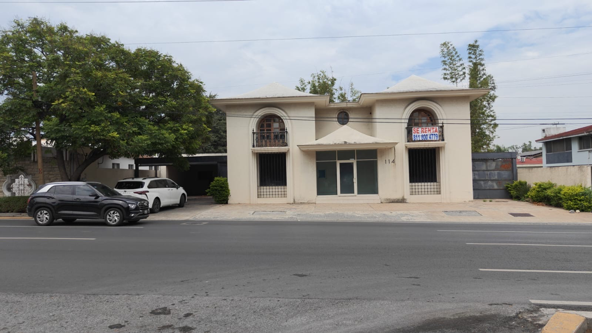 Casa en Renta en Santa Engracia, San Pedro Garza García, Nuevo León