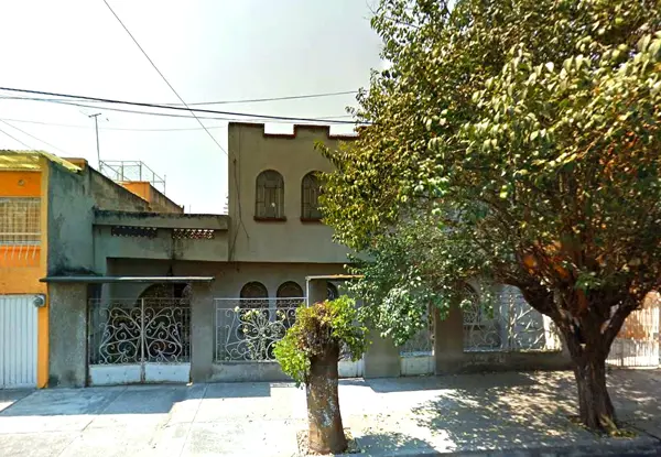 Casa en Remate en Azcapotzalco con Gran Potencial de Inversión