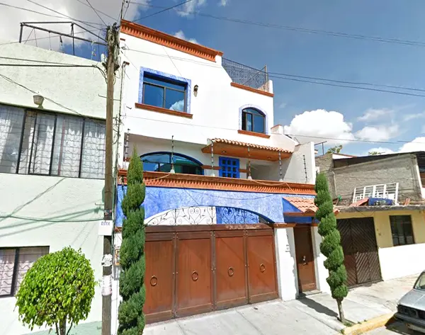 Oportunidad de Casa en Remate en Nezahualcóyotl, Metropolitana Tercera Sección