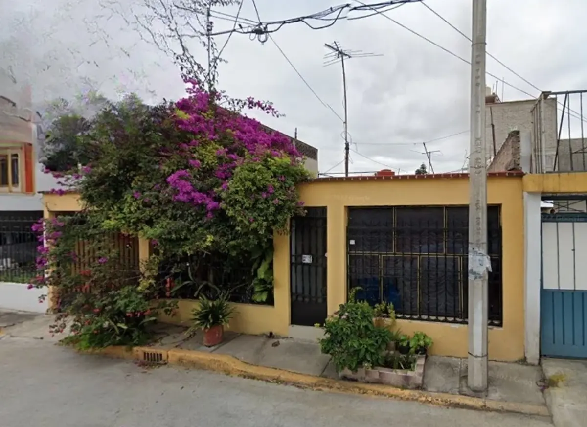 Casa en venta en El Coyol, Gustavo A. Madero — foto 1 de 14