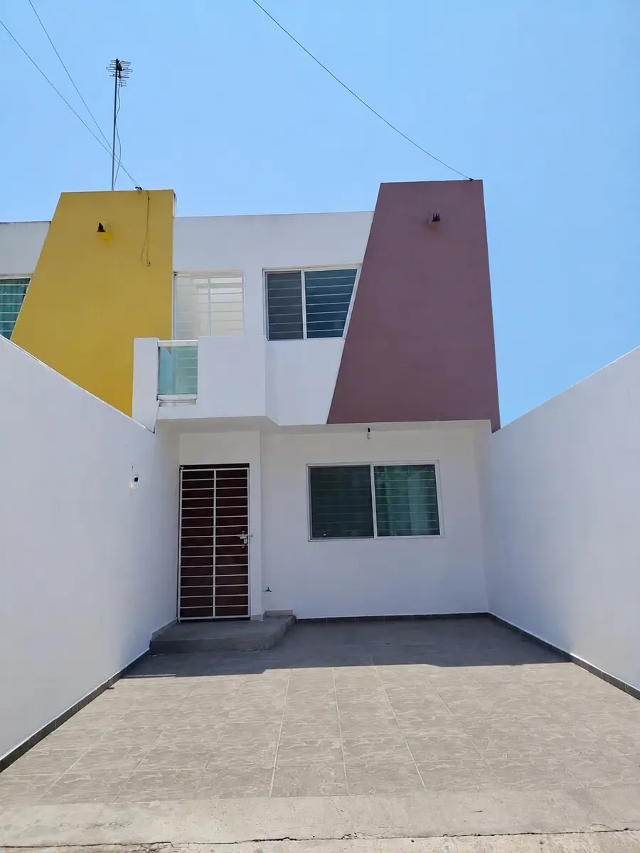 Casa en renta en Venustiano Carranza, Boca del Río — foto 1 de 14