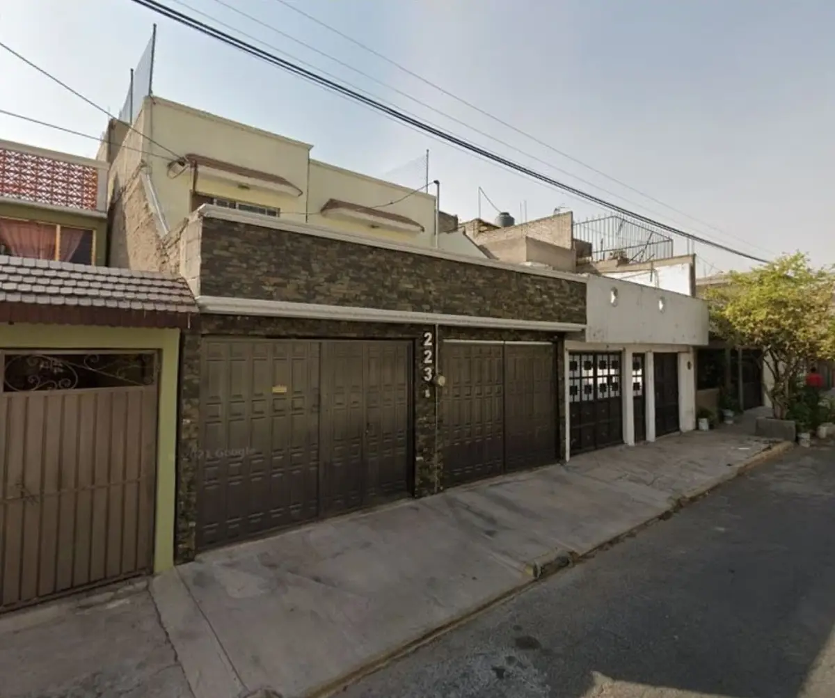 Casa en venta en Valle de Aragon, Nezahualcóyotl — foto 1 de 15