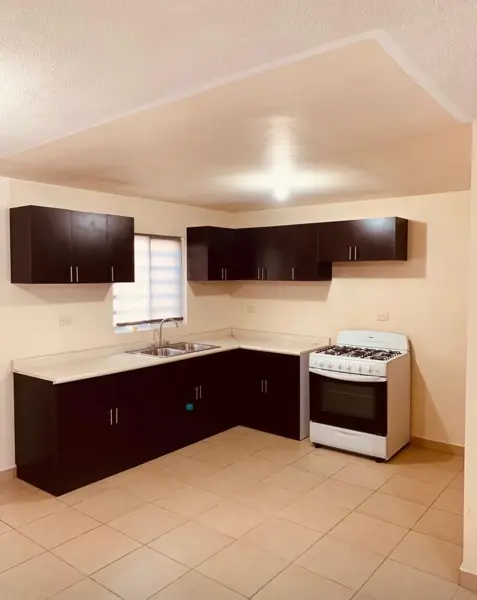 Casa en renta en Rincón del Valle, Ramos Arizpe — foto 2 de 9