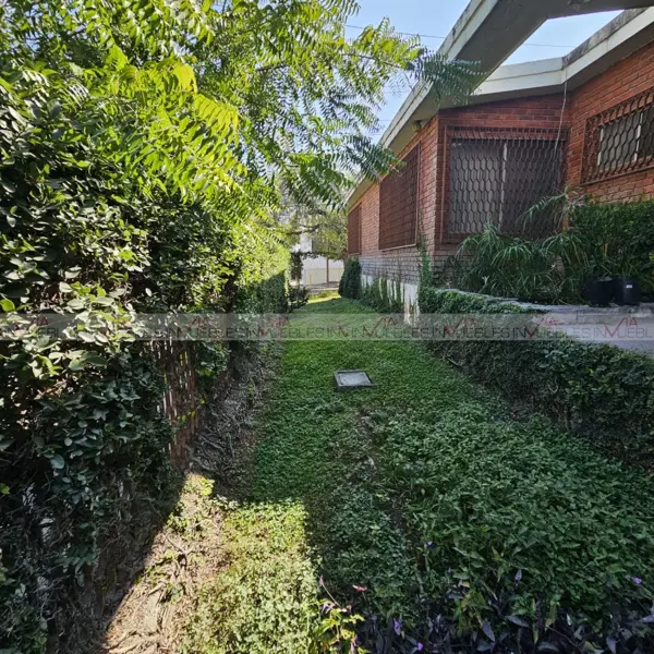 Casa en venta en Lomas del Valle, San Pedro Garza García — foto 2 de 14
