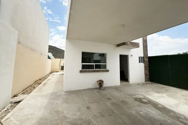 Casa en renta en Bonterra, Ramos Arizpe — foto 2 de 11