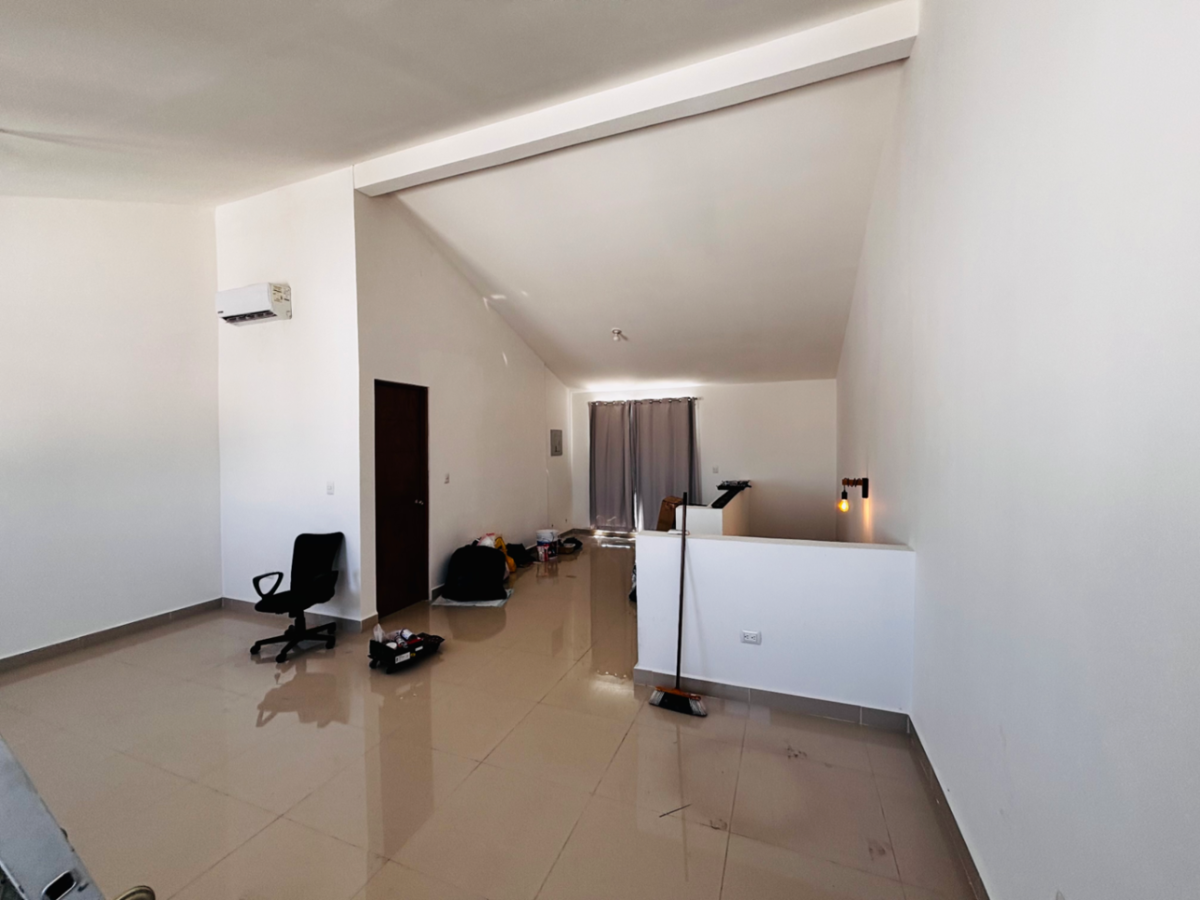 Casa en Renta en Almería, Apodaca, Nuevo León
