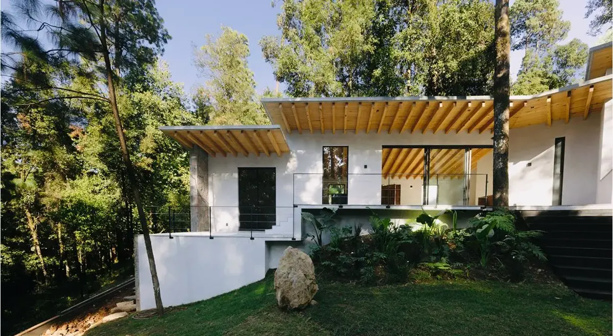 Casa en venta en San Simón el Alto, Valle de Bravo — foto 1 de 30