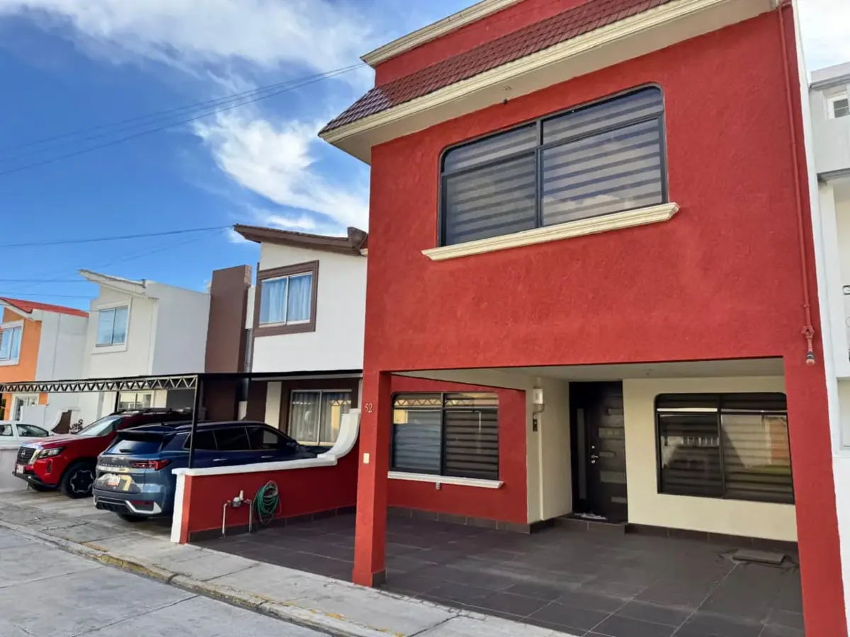 Casa en venta en San Salvador Tizatlalli, Metepec — foto 1 de 16