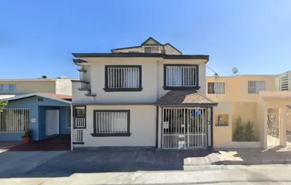 Oportunidad en Tijuana: Casa en Remate con 4 Recámaras