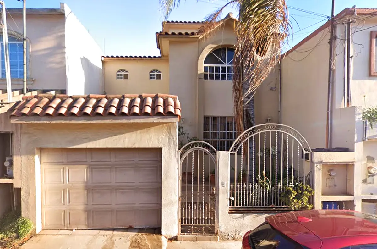 Casa en venta en Moderna, Ensenada — foto 1 de 6