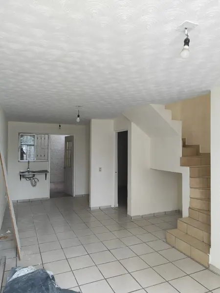 Casa en renta en Jardines El Sauz, Guadalajara — foto 3 de 24