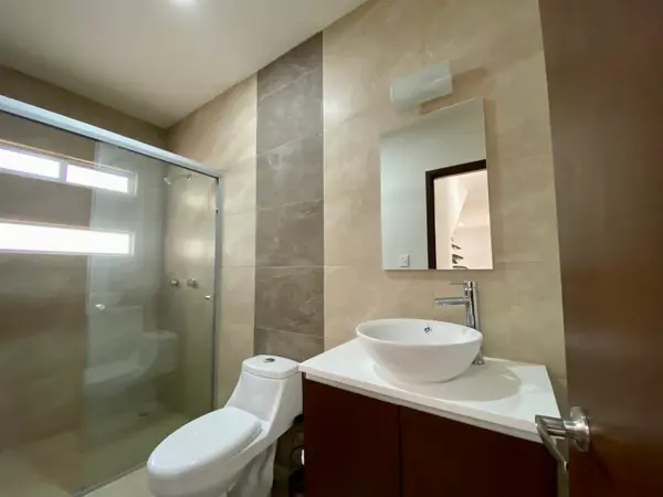 Casa en venta en El Portezuelo, Mineral de la Reforma — foto 2 de 24