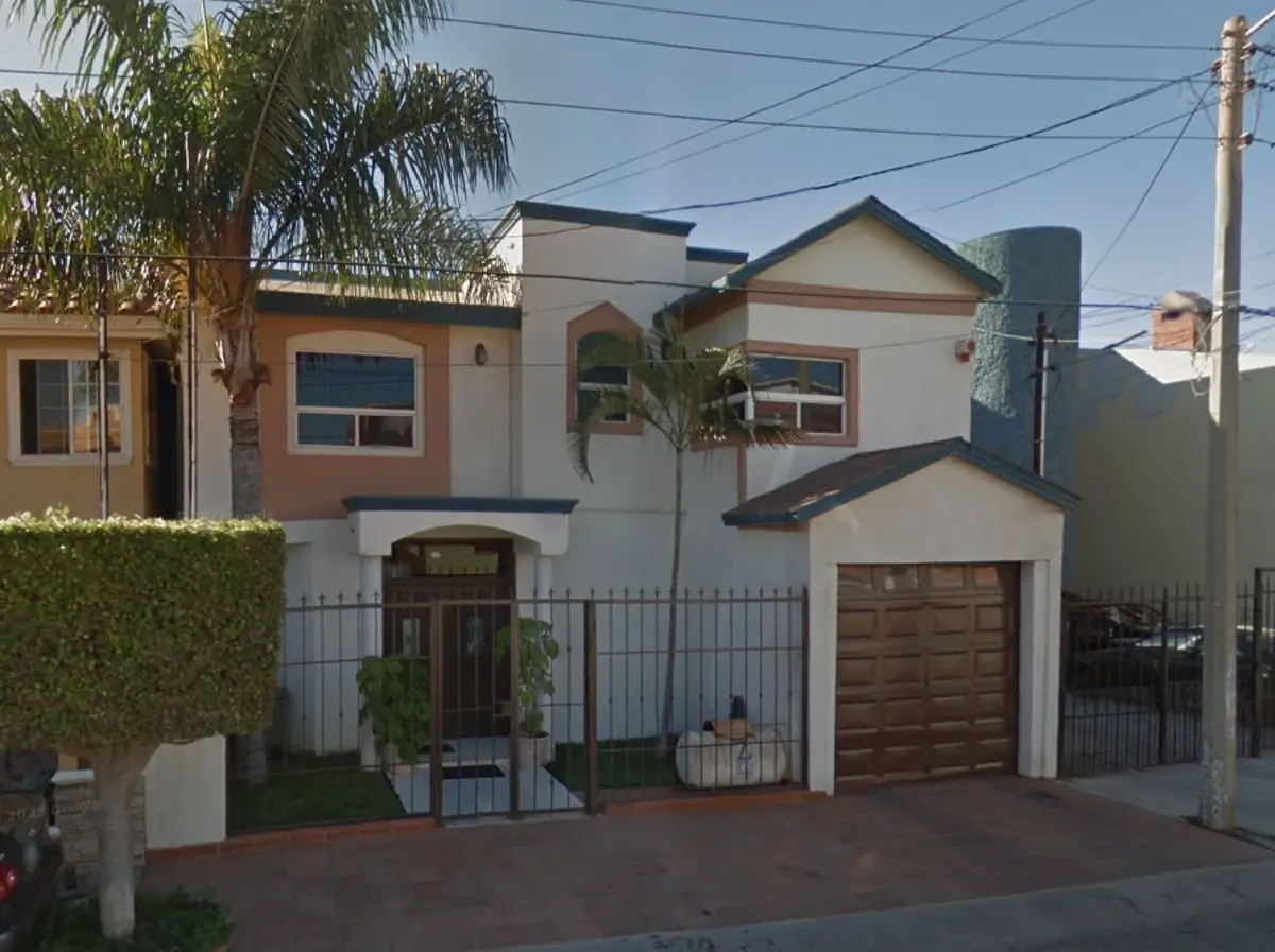 Casa en venta en Playas de Tijuana Sección Costa de Oro, Tijuana — foto 1 de 6