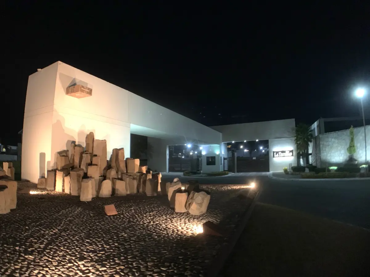 Terreno en venta en Zona Plateada, Pachuca de Soto — foto 1 de 16