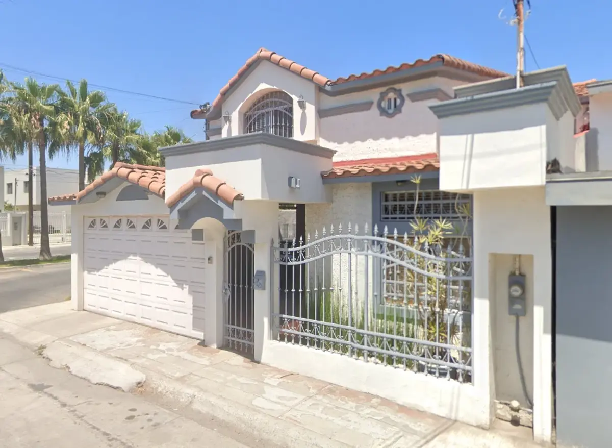 Casa en venta en Altabrisa, Tijuana — foto 1 de 9