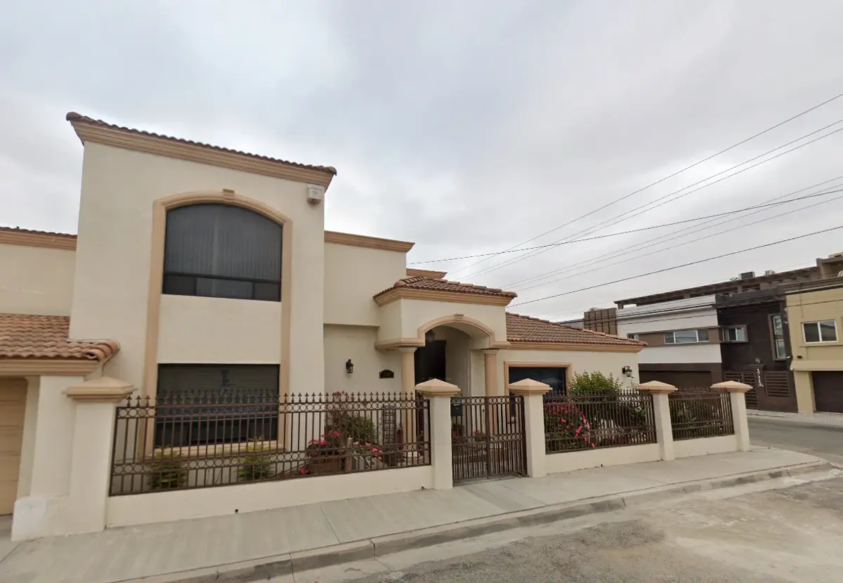 Casa en venta en Otay Constituyentes, Tijuana — foto 1 de 10