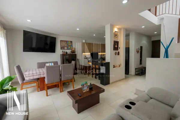 Casa en venta en Arras Residencial, León — foto 2 de 52