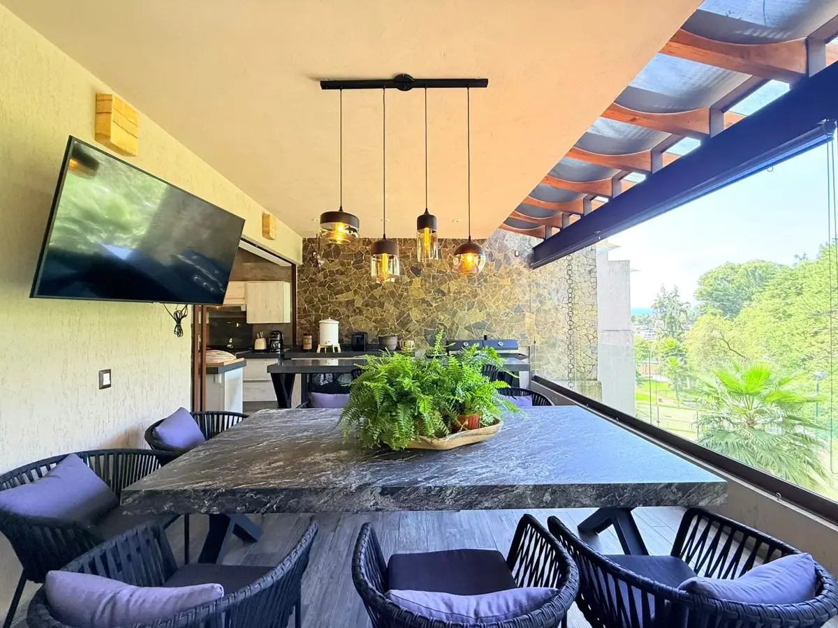 Casa en venta en El Calvario, Valle de Bravo — foto 1 de 31