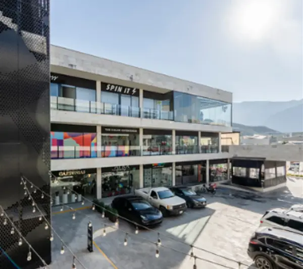 Local en Renta en La Estanzuela Vieja, Monterrey, Nuevo León 3