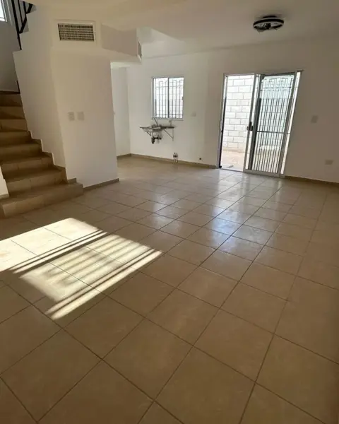 Casa en renta en Los Sauces, Torreón — foto 2 de 7