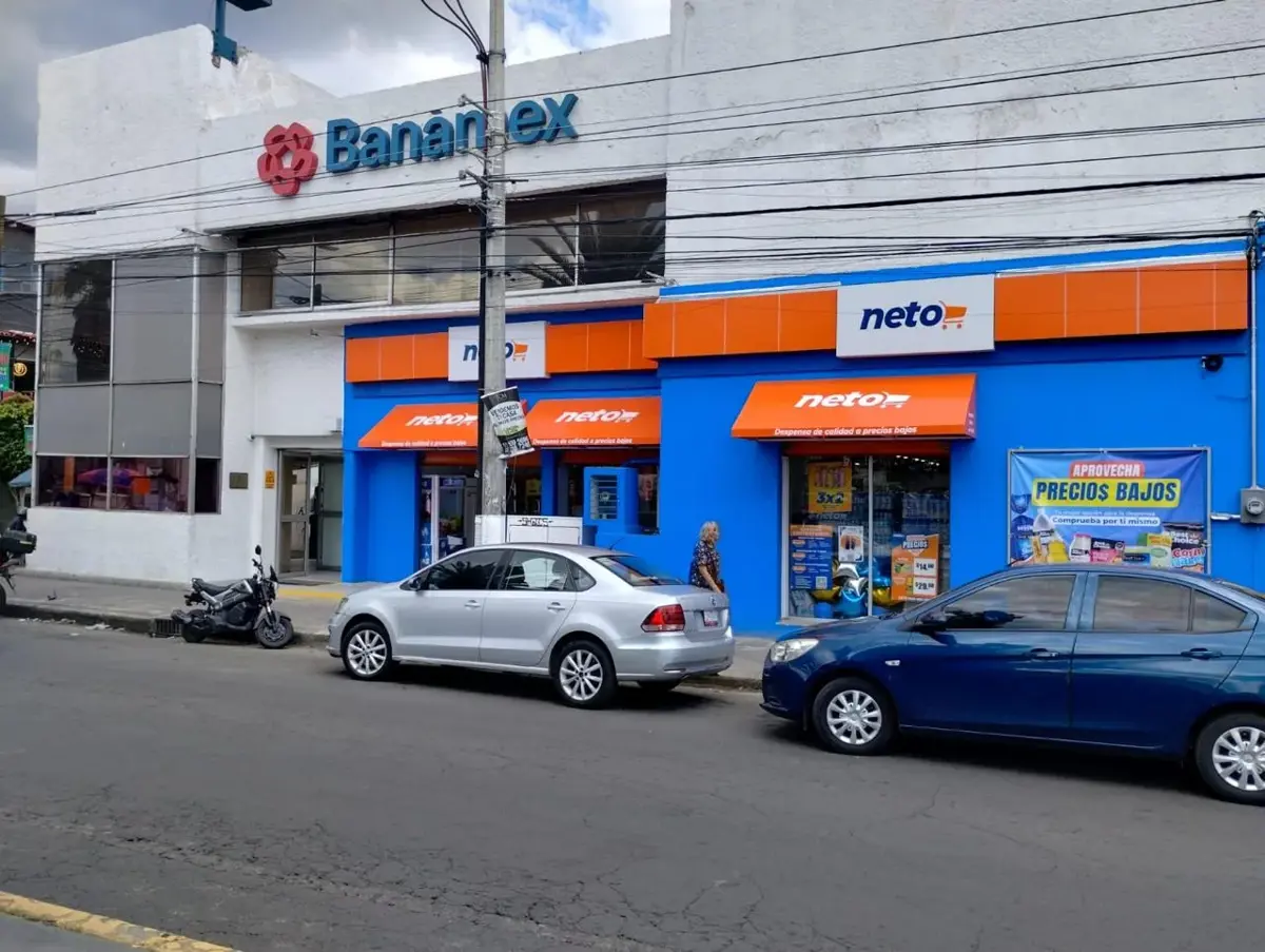 Edificio en venta en Benito Juárez (La Aurora), Nezahualcóyotl — foto 1 de 11