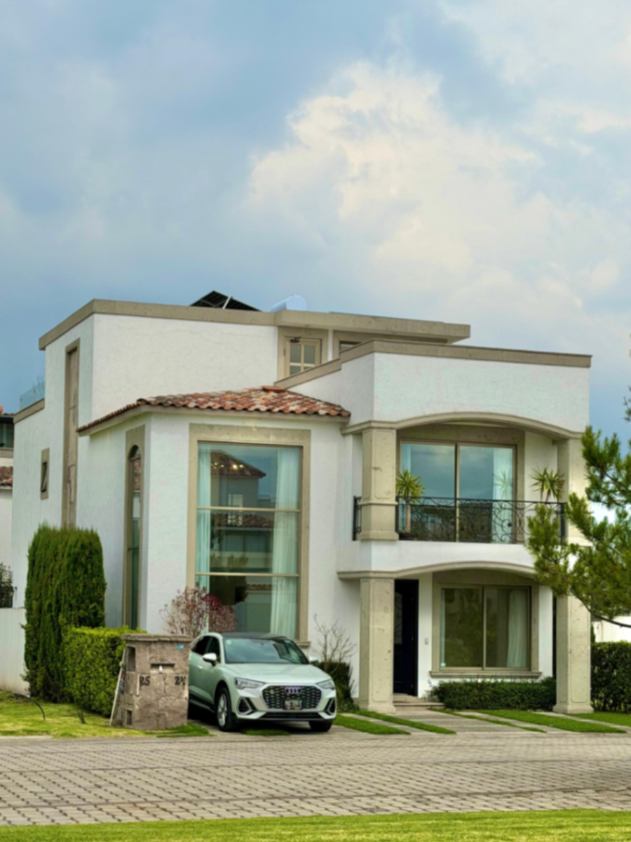 Casa en venta en Condado del Valle, Metepec — foto 1 de 23