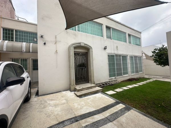 Casa en renta en Lomas de Chapultepec VIII Sección, Miguel Hidalgo — foto 2 de 17