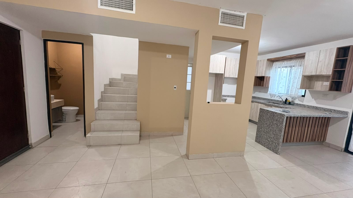 Vista 2 de Casa en Renta en Los Viñedos, Torreón
