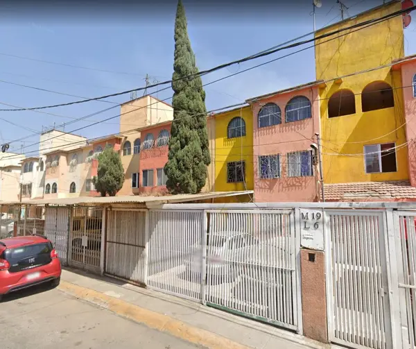 Casa en venta en Rey Nezahualcóyotl, Nezahualcóyotl — foto 2 de 15