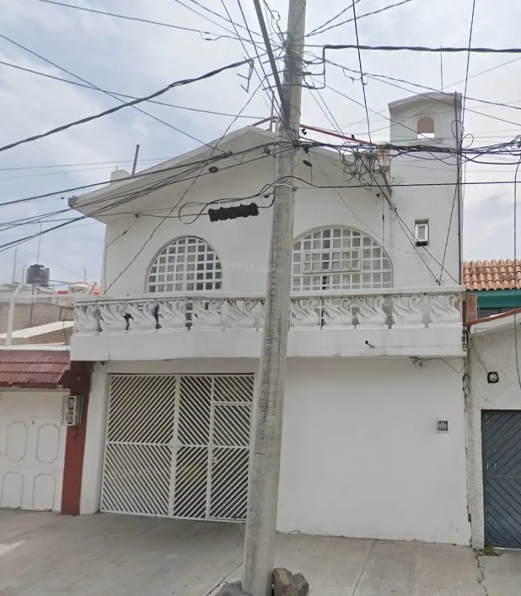 Casa en venta en Valle de Aragon, Nezahualcóyotl — foto 1 de 12