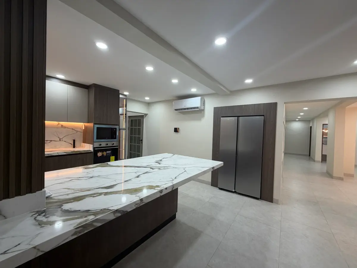 Vista 3 de EN VENTA CASA RECIÉN REMODELADA Y EQUIPADA