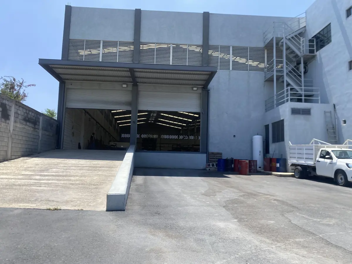 Bodega en venta en San Miguel de los Garza, General Escobedo — foto 1 de 20