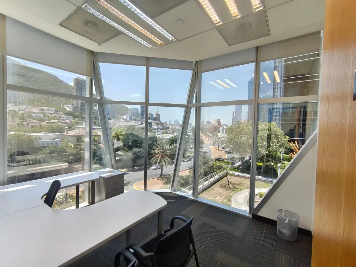 Oficina en renta en Parque Corporativo Ucaly, San Pedro Garza García — foto 1 de 11