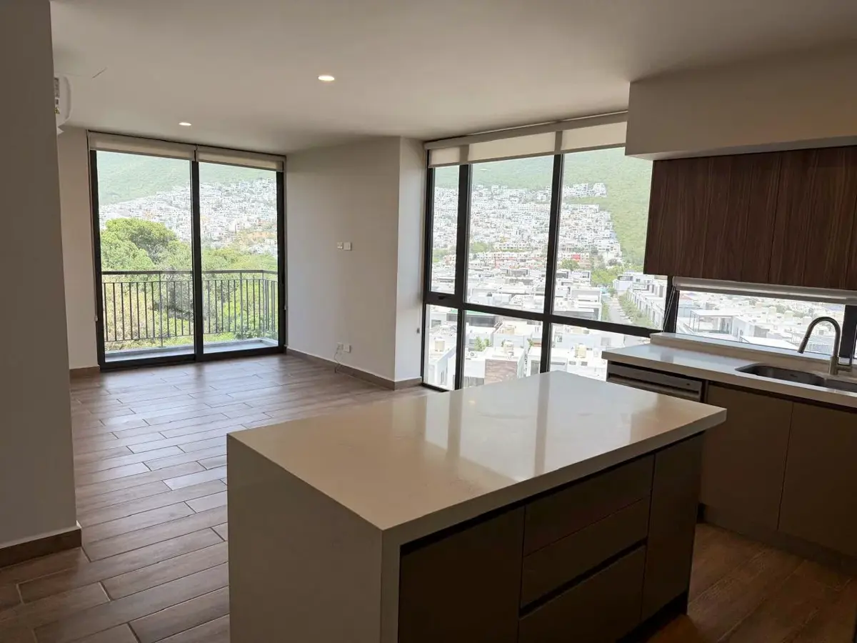 Departamento en renta en Altana, Monterrey — foto 1 de 16
