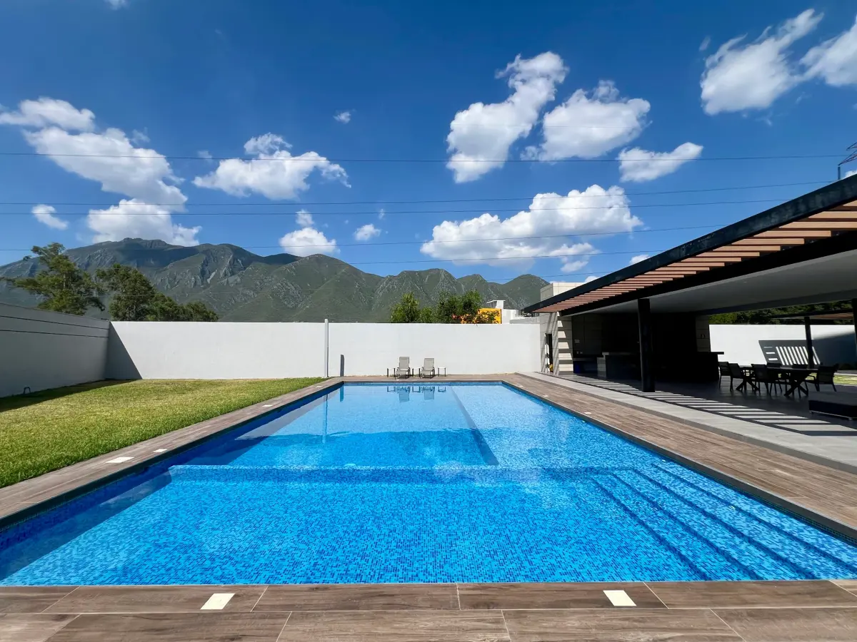Departamento en renta en Lomas de Valle Alto, Monterrey — foto 1 de 19