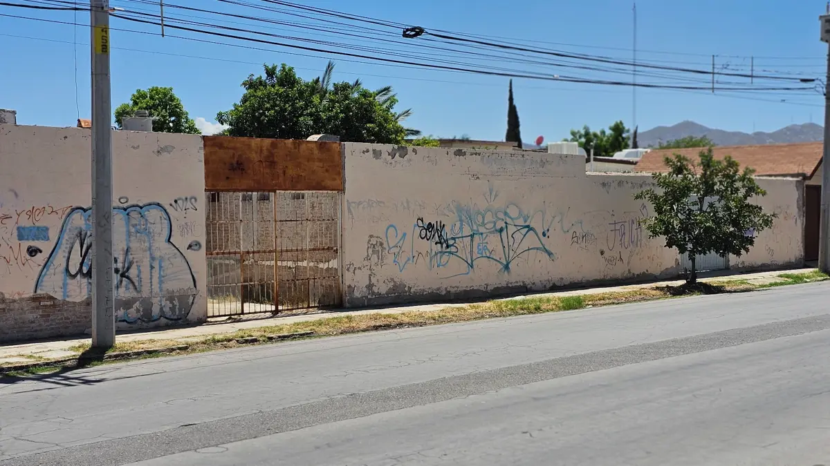 Vista 4 de Excelente casa en esquina para inversionistas