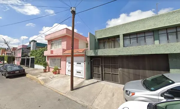 Casa en venta en Constitucion de 1917, Iztapalapa — foto 2 de 9
