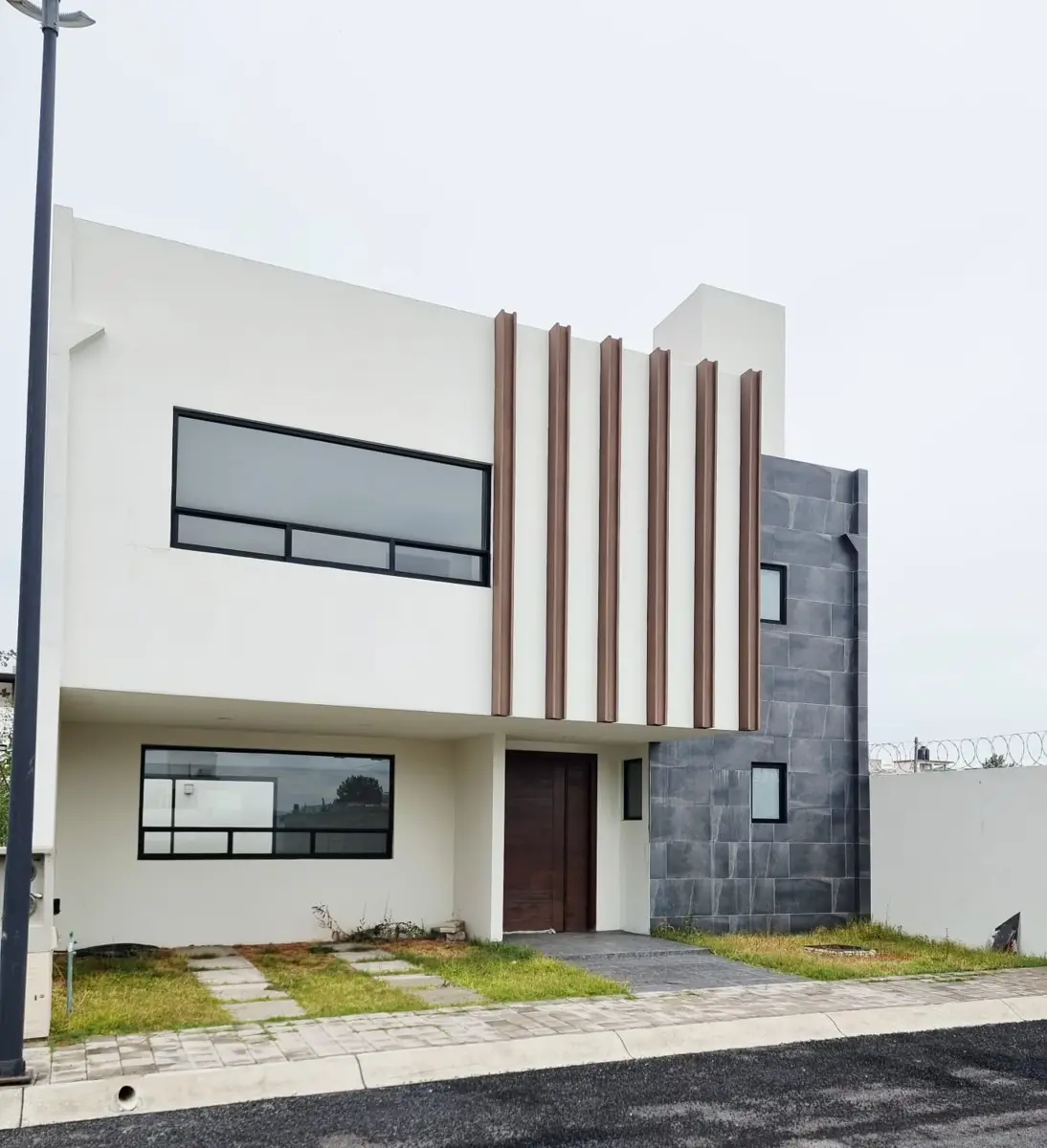 Casa en venta en Explanada Sur, Pachuca de Soto — foto 1 de 16